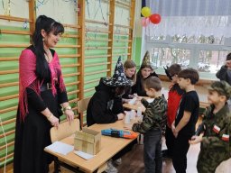 Światowy Dzień Pluszowego Misia oraz szkolne Andrzejki